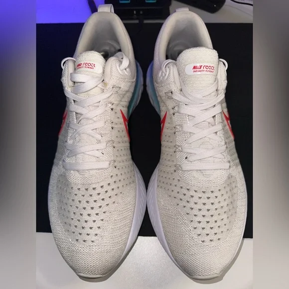 Nike React Infinity Run Flyknit 2 - Picture 7 of 12